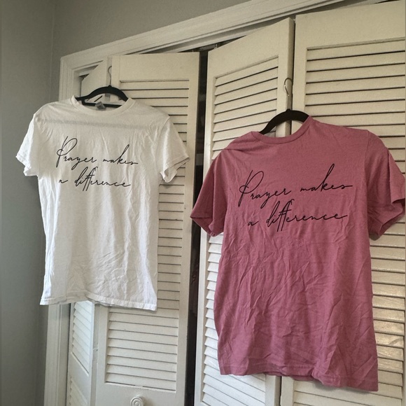2 shirts - Picture 1 of 4
